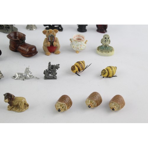 376 - 35 x Assorted Vintage MINIATURE Ornaments Inc Bee, Mice, Buddah Etc     627539