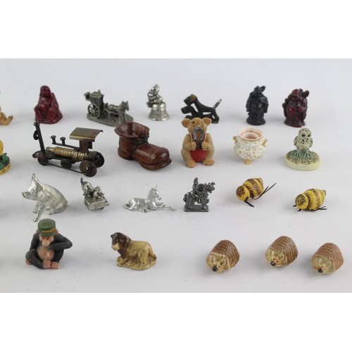 376 - 35 x Assorted Vintage MINIATURE Ornaments Inc Bee, Mice, Buddah Etc     627539