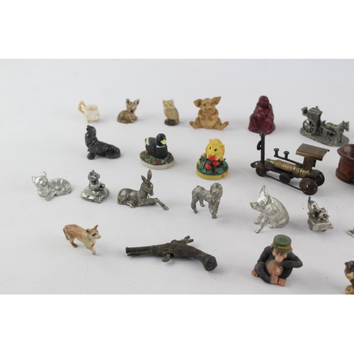 376 - 35 x Assorted Vintage MINIATURE Ornaments Inc Bee, Mice, Buddah Etc     627539