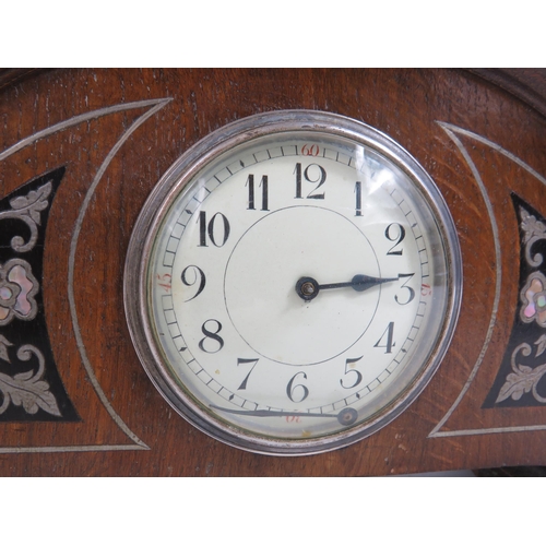 680 - Vintage oak french mantle clock with mother of pearl inlay, 63/4