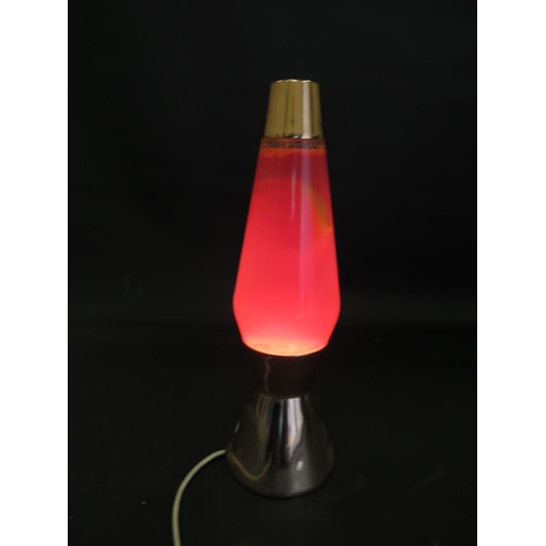 623 - Vintage lava lamp. Approx 17