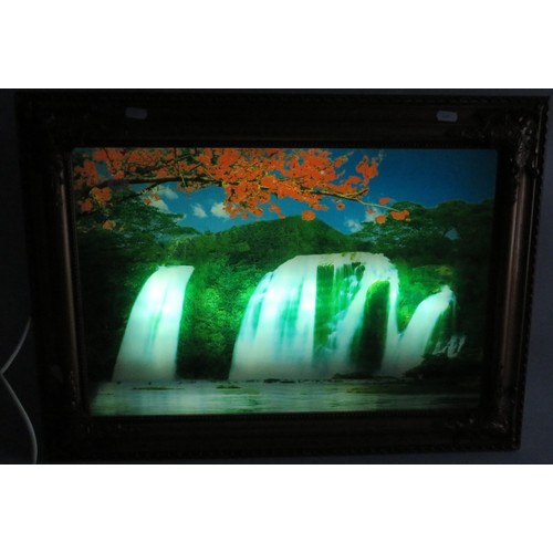 591 - Electric moving effect picture in a lovely gilt frame of a waterfall with sound effect. Working orde... 