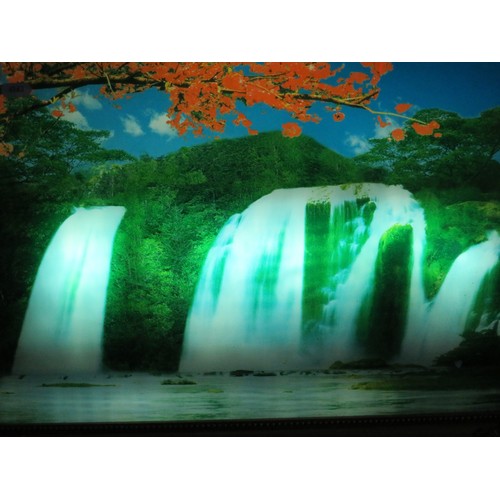 591 - Electric moving effect picture in a lovely gilt frame of a waterfall with sound effect. Working orde... 