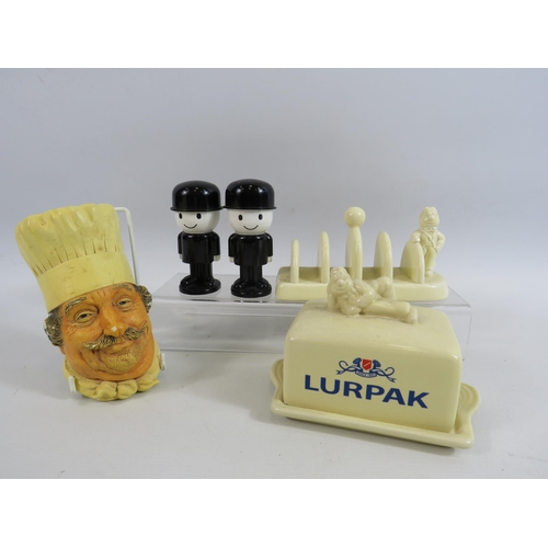 33 - Mixed lot to include Lurpack Toast rack & Butter dish, A Bossons Chef wall plaque and Homepride Fred... 