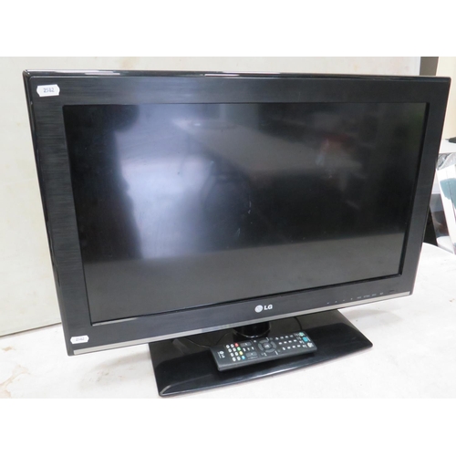 745 - 26 inch LG Flatscreen TV with Remote. See photos