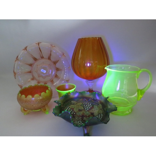 126 - Uranium art glass mixed lot including carnival glass.