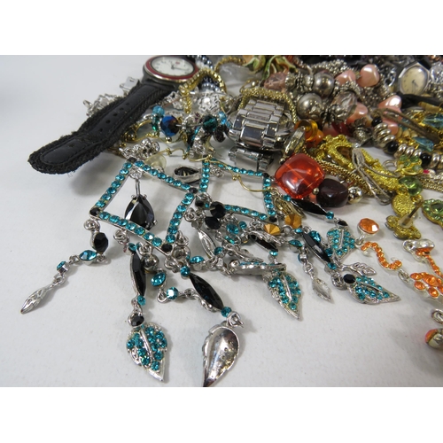 508 - Mixed costume jewellery lot including Necklaces, earrings etc.