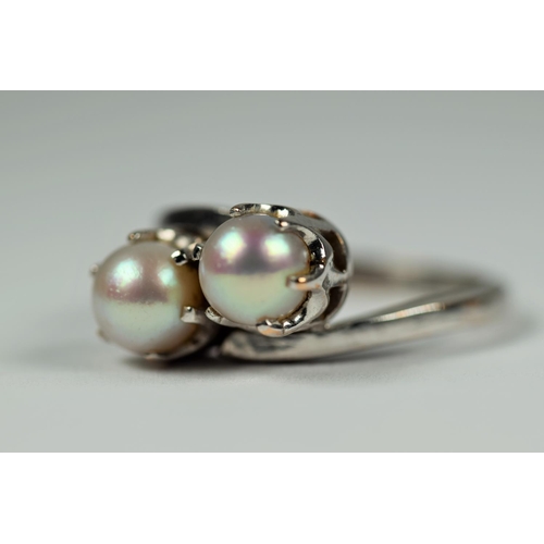 414 - 18ct White Gold Twin Pearl set ring.   Finger size N-5  5.1g