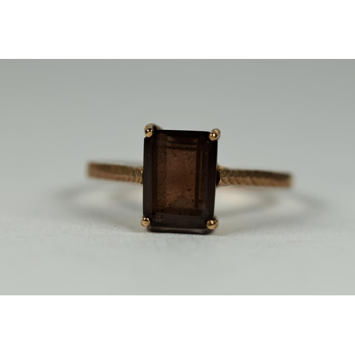 440 - 9ct Gold ring set with Smokey Quartz  Finger size K-5   1.3g