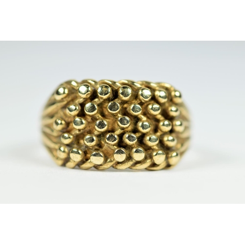 453 - 9ct Yellow Gold Gents Chunky Dress ring with Dimpled pattern.  Finger size Z+1    8.9g