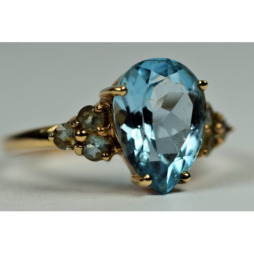 482 - 9ct Yellow Gold Aqua set ring with white Topaz to shoulders.  Finger size P-5    2.8g