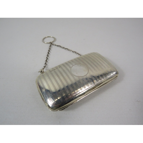 553 - Birmingham 1912 sterling silver purse. 66 grams