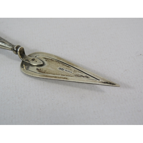 557 - Sterling silver bookmark in the form of a trowel with banded agate handle.