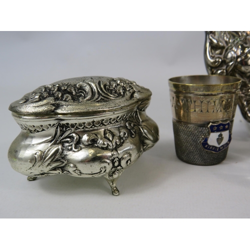 568 - Mixed lot of sterling silver and silver plated items including large thimbles, salts etc