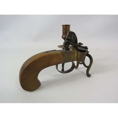 591 - Flintlock pistol tinder lighter.