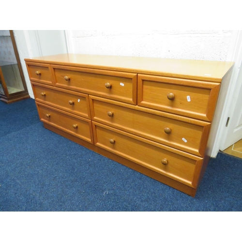 852 - Mid Century Teak G-Plan Multi Drawer chest in good order. Measures H:27 x W:59 x D18 inches S2