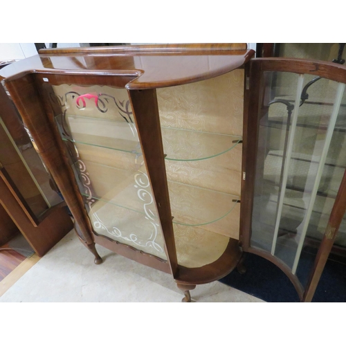 894 - Mid 20th Century China display cabinet . No key present. H:45 x W:40 x D:14 Inches. See photos S2