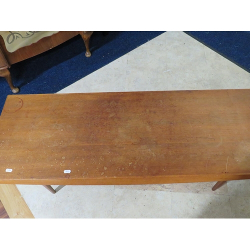 914 - Mid 20th Century Teak Low Table by Gordon Russell. Strong and sound condition but would benefit from... 