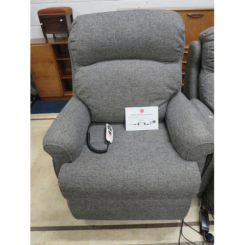 916 - G-Plan Electric Rise/Recline twin motor Chair in Blue/Grey upholstery. Excellent working order. Litt... 