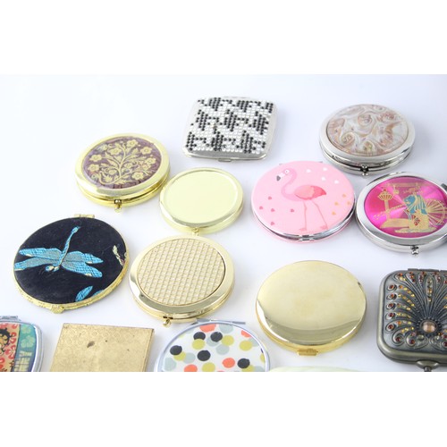 200 - 50 x Assorted Ladies VANITY Compact MIRRORS Inc Silver Plate, Floral Etc   693880