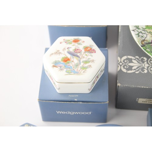 201 - 10 x Vintage Wedgewood Jasperware / Porcelain Decorative Ornaments Inc Boxed Etc    627296