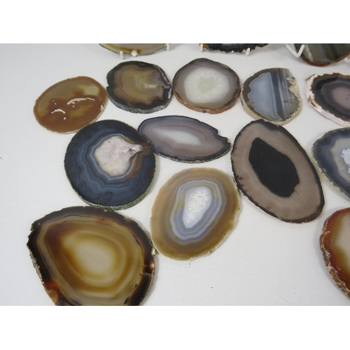 621 - 20 Agate natural stone slices.