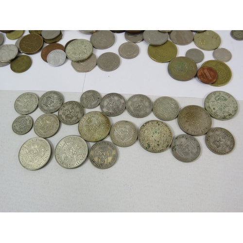 622 - Large collection of uk and foreign coins including some pre 1947 silver coins.