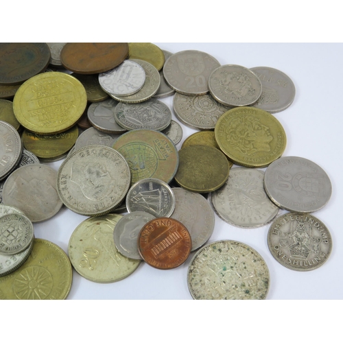 622 - Large collection of uk and foreign coins including some pre 1947 silver coins.