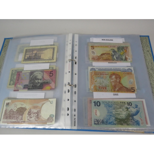 648 - Folder of Catalogued World bank notes.