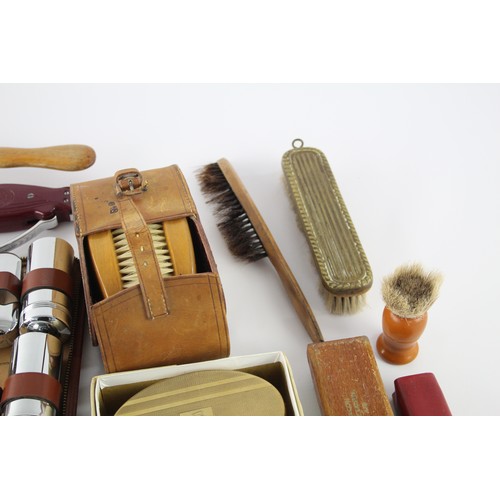 215 - 22 x Assorted Vintage GENTLEMEN'S GROOMING Items Inc Travel Set, Brush Etc     654260