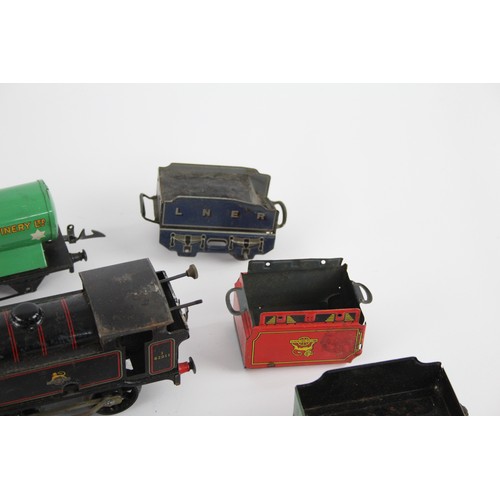 216 - Job Lot of Tinplate O Gauge Rolling Stock Inc HORNBY     693987