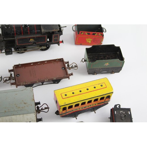 216 - Job Lot of Tinplate O Gauge Rolling Stock Inc HORNBY     693987