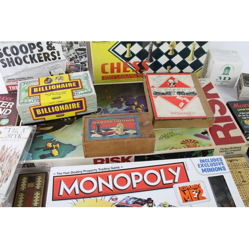 217 - Job Lot Assorted Vintage BOARD GAMES Inc. Risk, Magnetic Chess, Mastermind Etc     654496