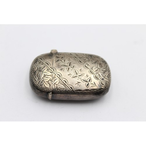 259 - Antique Victorian 1876 Birmingham STERLING SILVER Vesta / Match Case (17g)     506377