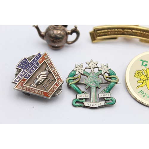 289 - 5 x Assorted Vintage Hallmarked .925 STERLING SILVER Badges Inc Enamel Etc (37g)    559225