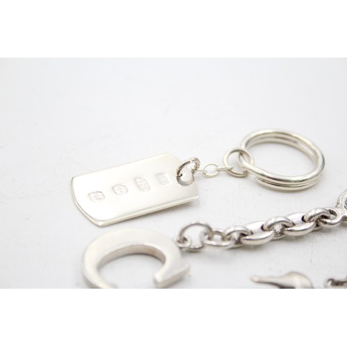 290 - 3 x Assorted Stamped .925 STERLING SILVER Keyrings Inc Vintage, Horse Etc (45g)     559236