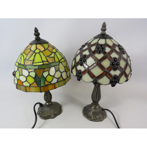 747 - 2 Art nouveau Tiffany style table lamps. Approx 14