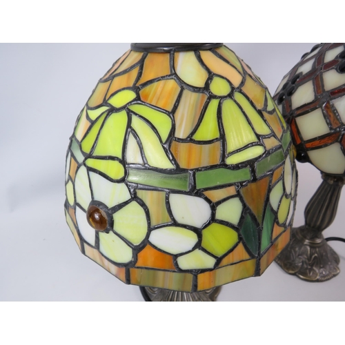 747 - 2 Art nouveau Tiffany style table lamps. Approx 14