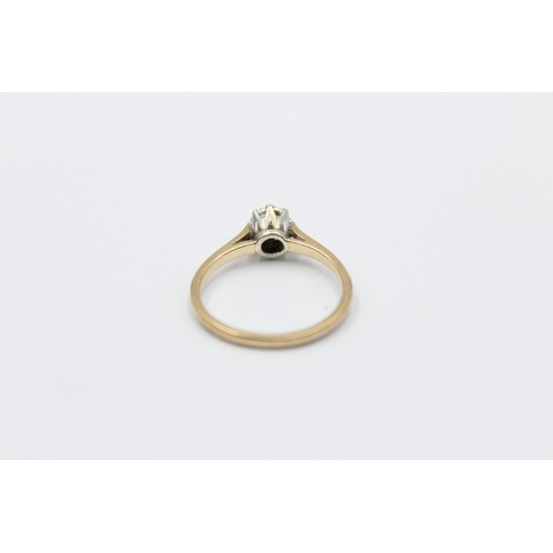 381 - 9ct gold round brilliant cut diamond solitaire ring (1.6g)     788831 Finger Size 'K'