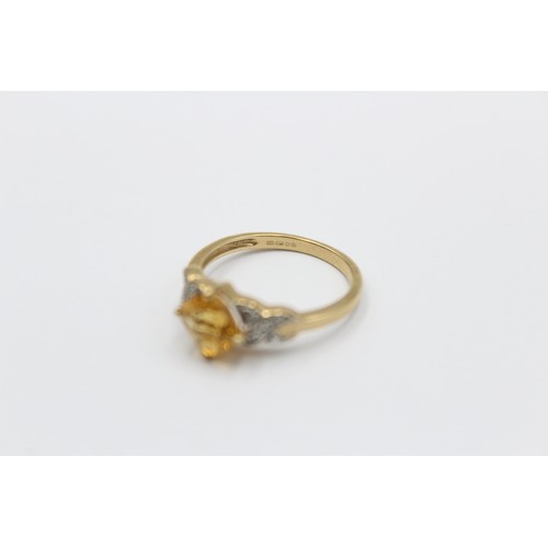 386 - 9ct gold diamond & citrine dress ring (2.5g)     788764
Finger Size 'N'