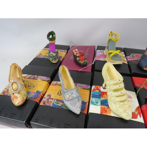 794 - 10 Just the right shoe figurines with boxes.