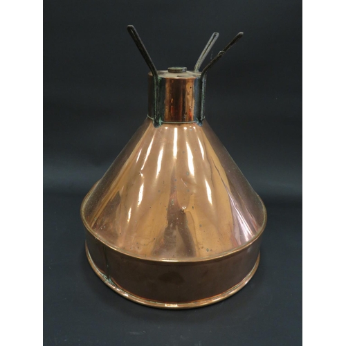 822 - Vintage copper base. See photos.