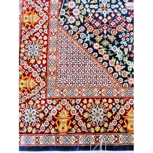 850 - Stunning Kashmir fringed rug, Fresh vibrant colours, tight weave in silk and wool. Gorgeous conditio... 