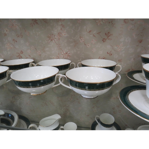 290 - Approx 130 pieces of Marks and Spencers dinner set in the Pemberton pattern.