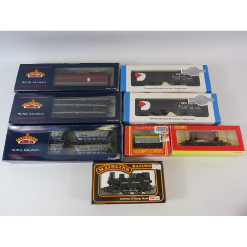 304 - Seelction of various model trains, carriage rolling roads, Bauchmann, Hornby, mainline etc see pics.