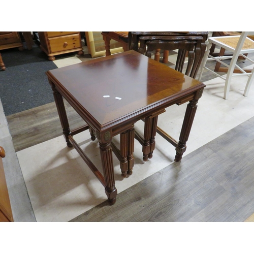 658 - Dark Wood  nest of occasional stacking tables with attractive quartered design to top.  measures  H:... 