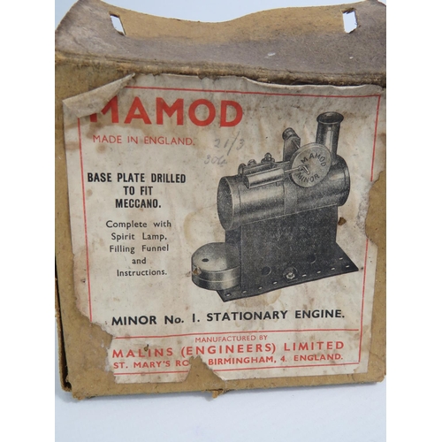 41 - 1940's Mamod MM1 Minor Stationary Steam Engine. Original box and papers. See photos for condition.