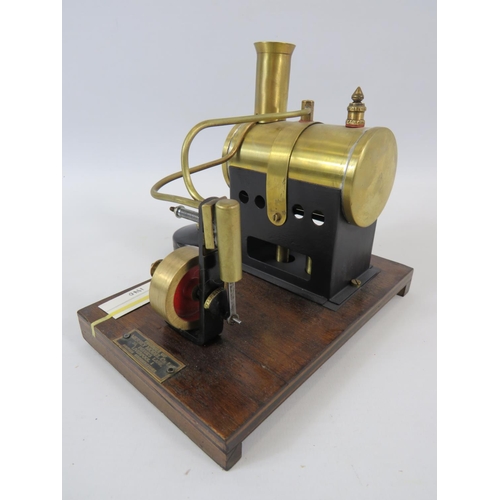 42 - Mersey Model Company (Liverpool) Model number 51 stationary steam engine mounted on wooden base with... 