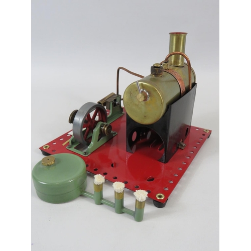 47 - 1953 Mamod S.E.1 Stationary Steam Engine. 6 x 7 inches. . See photos for condition.