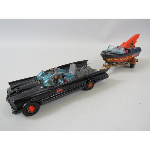 134 - Corgi Batmobile & Batboat with trailer together with  Matchbox models of the same. No boxes. See pho... 